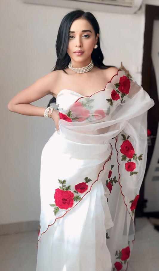 Off White Organza Silk Saree - embroidery detail