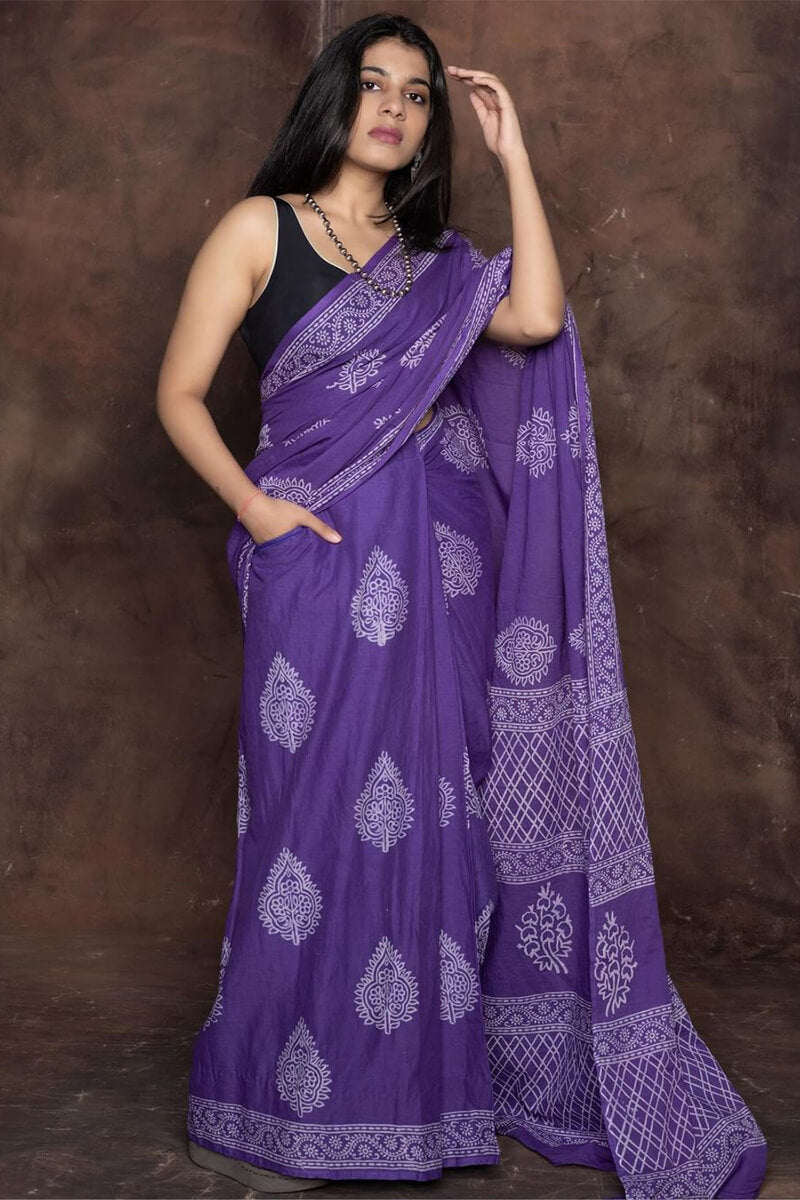 Purple Mul Cotton Saree - pocket detail